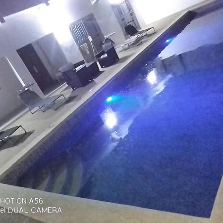 Villa Diambars Sali Tapé Buitenkant foto